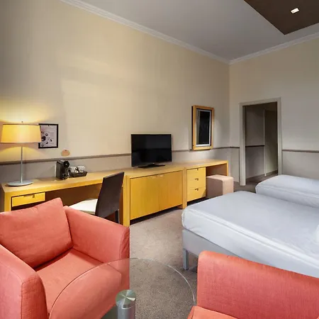 Отель Mamaison Andrassy 4*