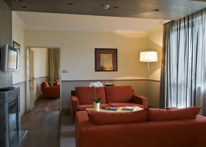 Mamaison Andrassy 4*