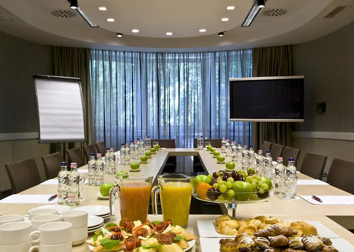 Mamaison Andrassy 4*