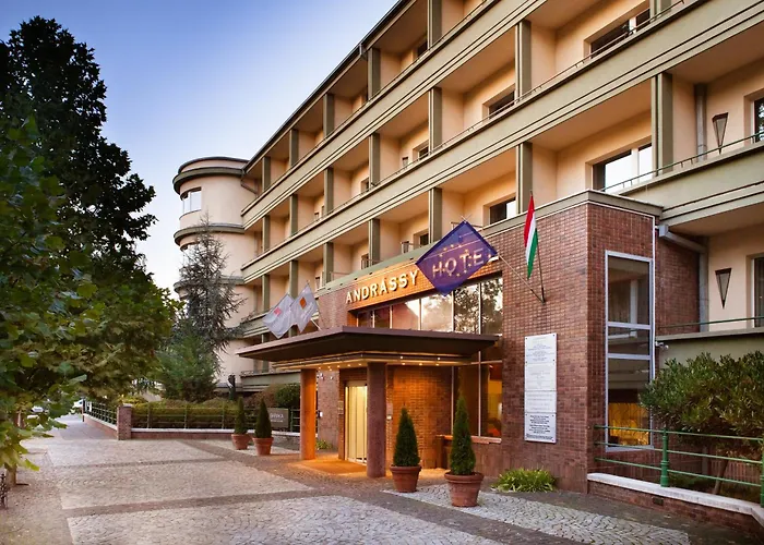 Mamaison Andrassy 4* Budapeşte