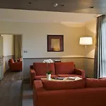 Mamaison Andrassy 4*