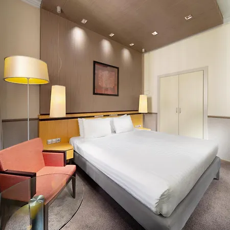 Mamaison Andrassy 4*
