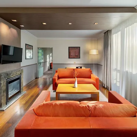 Mamaison Andrassy 4*